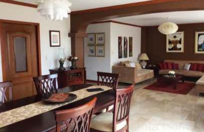 For rent house in Urbanization Manta Beach