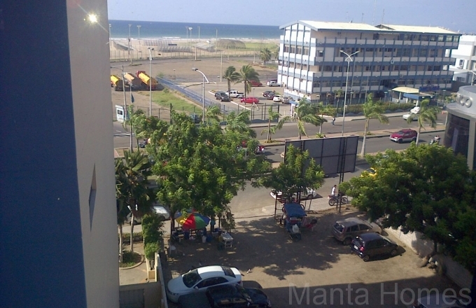 Se arrienda oficina en el Edificio Navio